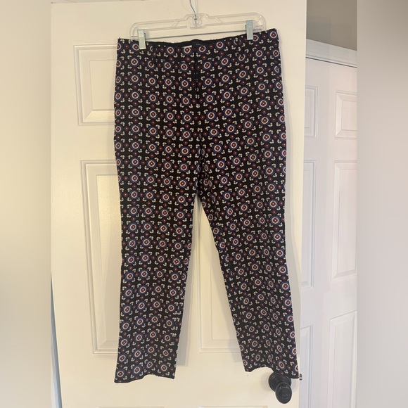 Ann Taylor Pants - Ann Taylor Navy Cropped Printed Ankle Pants